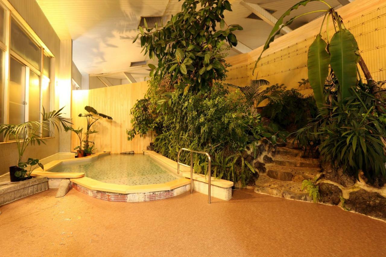 Hasshoen Yumotokan Hotel Toki Екстериор снимка